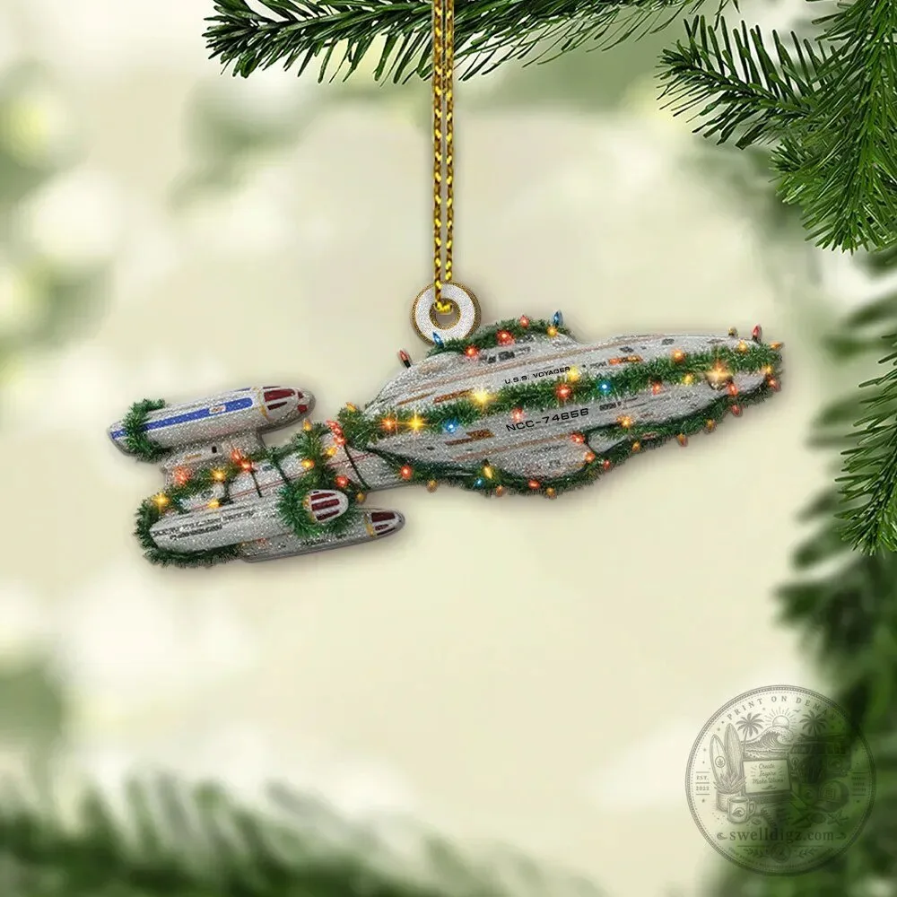 Star Trek Voyager NCC-74656 Spaceship Christmas Tree Ornament